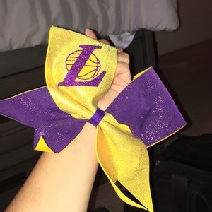 Laker cheer bow